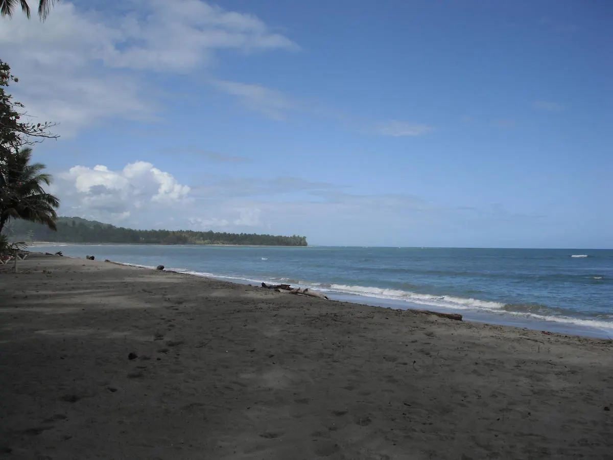Playa Paraiso En Magante La Yagua 2*,