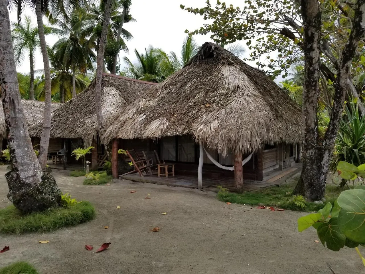 Playa Paraiso En Magante La Yagua