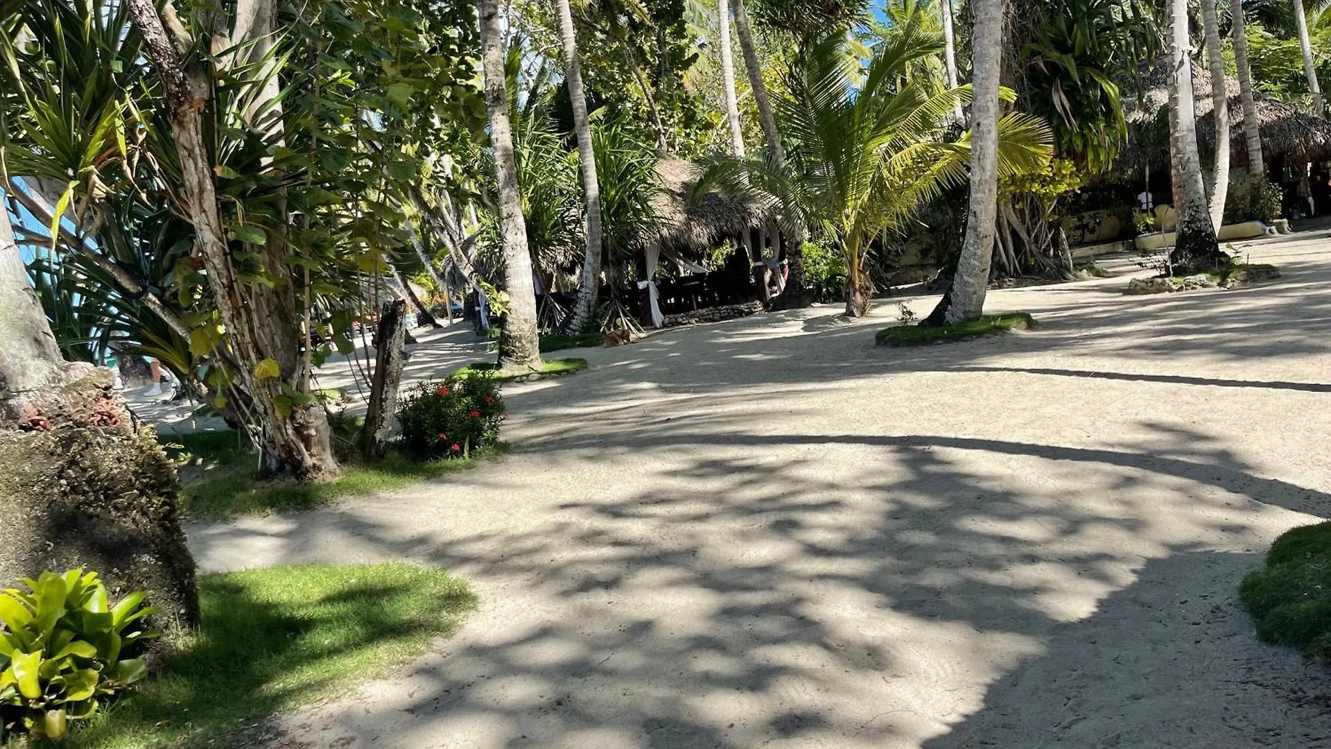 Playa Paraiso En Magante La Yagua
